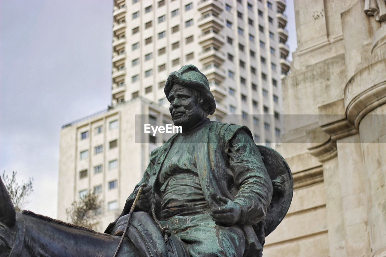 Low angle view of statue at plaza de espana