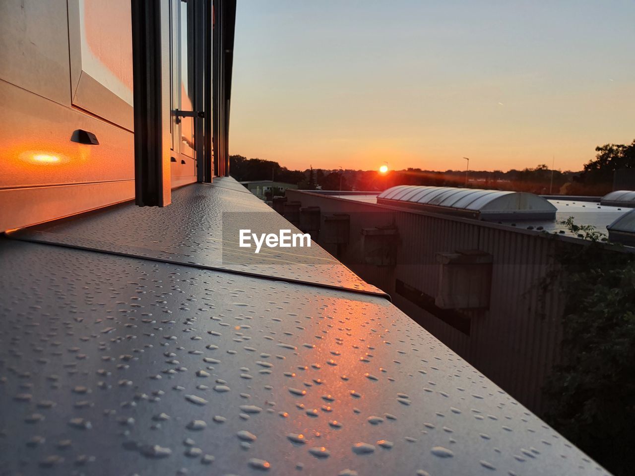 SCENIC VIEW OF SUNSET AT NIGHT