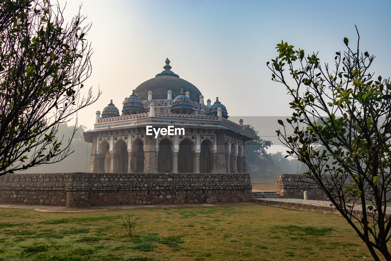 Nila gumbad of humayun tomb exterior view at misty morning from unique perspective