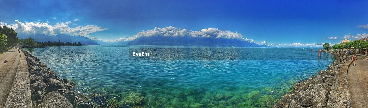 PANORAMIC VIEW OF SEA AGAINST SKY