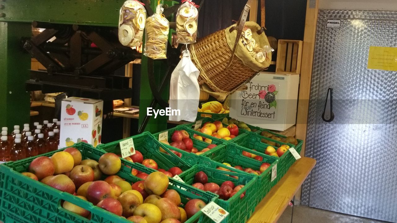 HIGH ANGLE VIEW OF FRUITS AND VEGETABLES IN MARKET