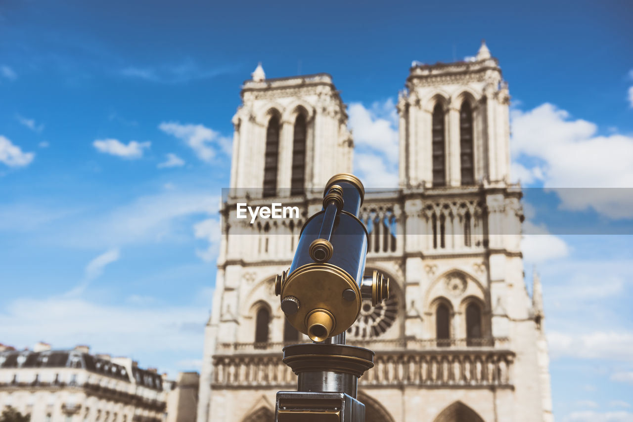 LOW ANGLE VIEW OF CATHEDRAL AGAINST SKY