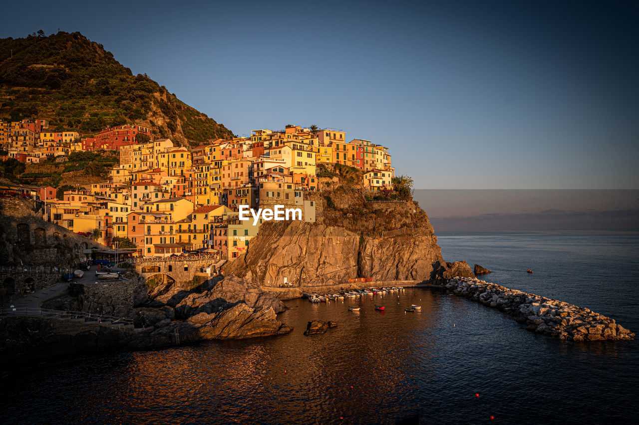 Manarola city of cinqe terre while sunset