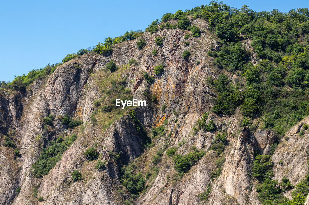 Scenic view of the rock massif rotenfels nearby bad muenster am stein ebernburg at nahe river