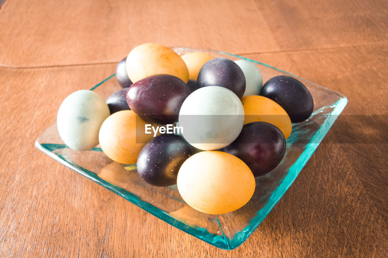 Close-up of fruits in plate on table