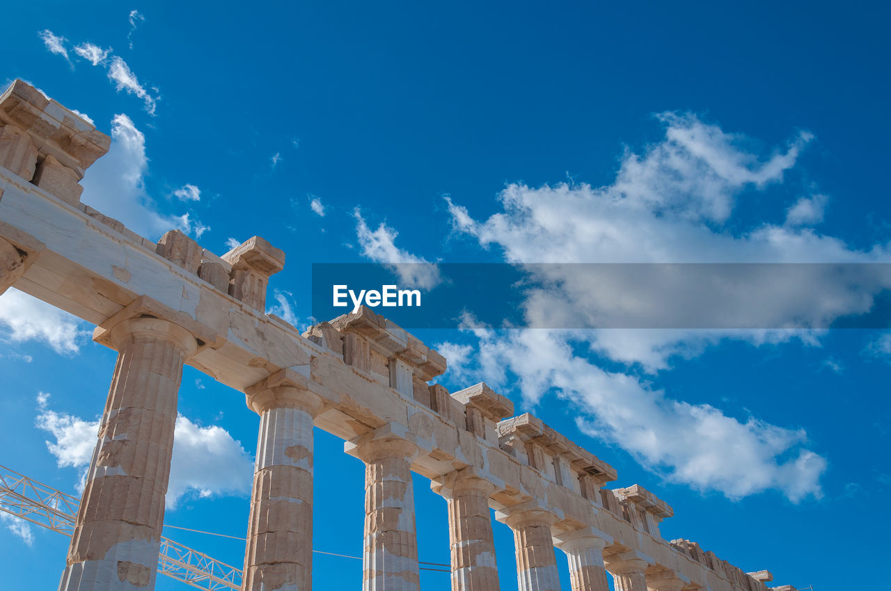 Detail of doric columns of the parthenon in the acropolis, athens, greece