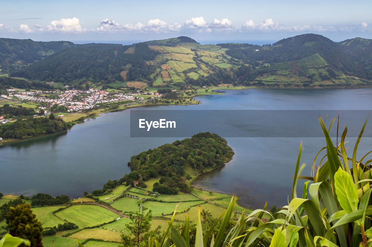 Viewpoint miradouro do cerrado das freiras - view of lagoa azul and the village sete cidades azores