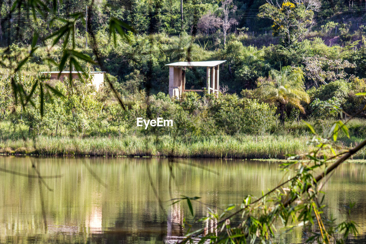 SCENIC VIEW OF LAKE