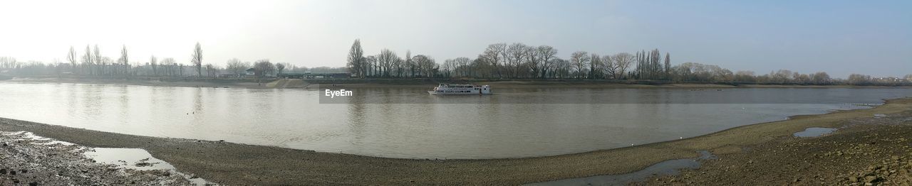 VIEW OF BOATS IN SEA