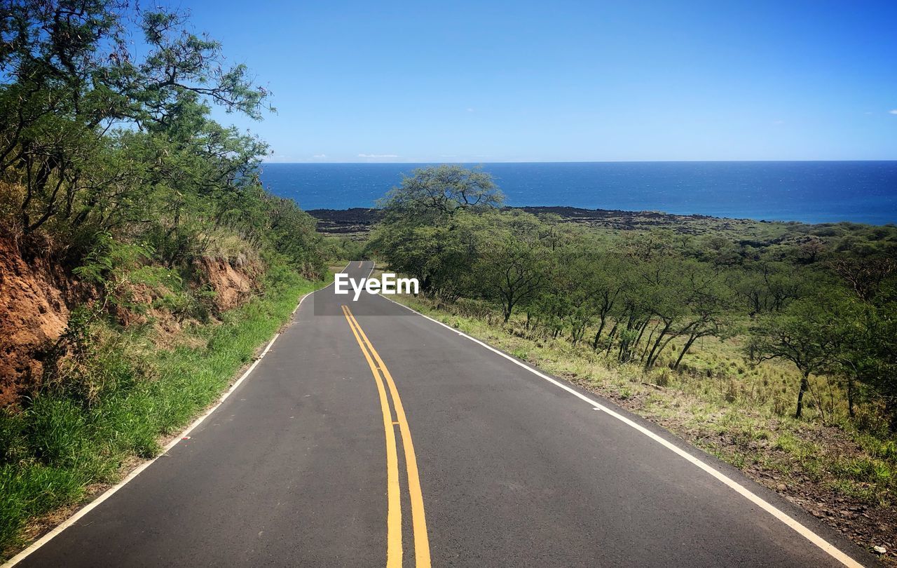 A road view on the island of hawaii, outlook to the ocean