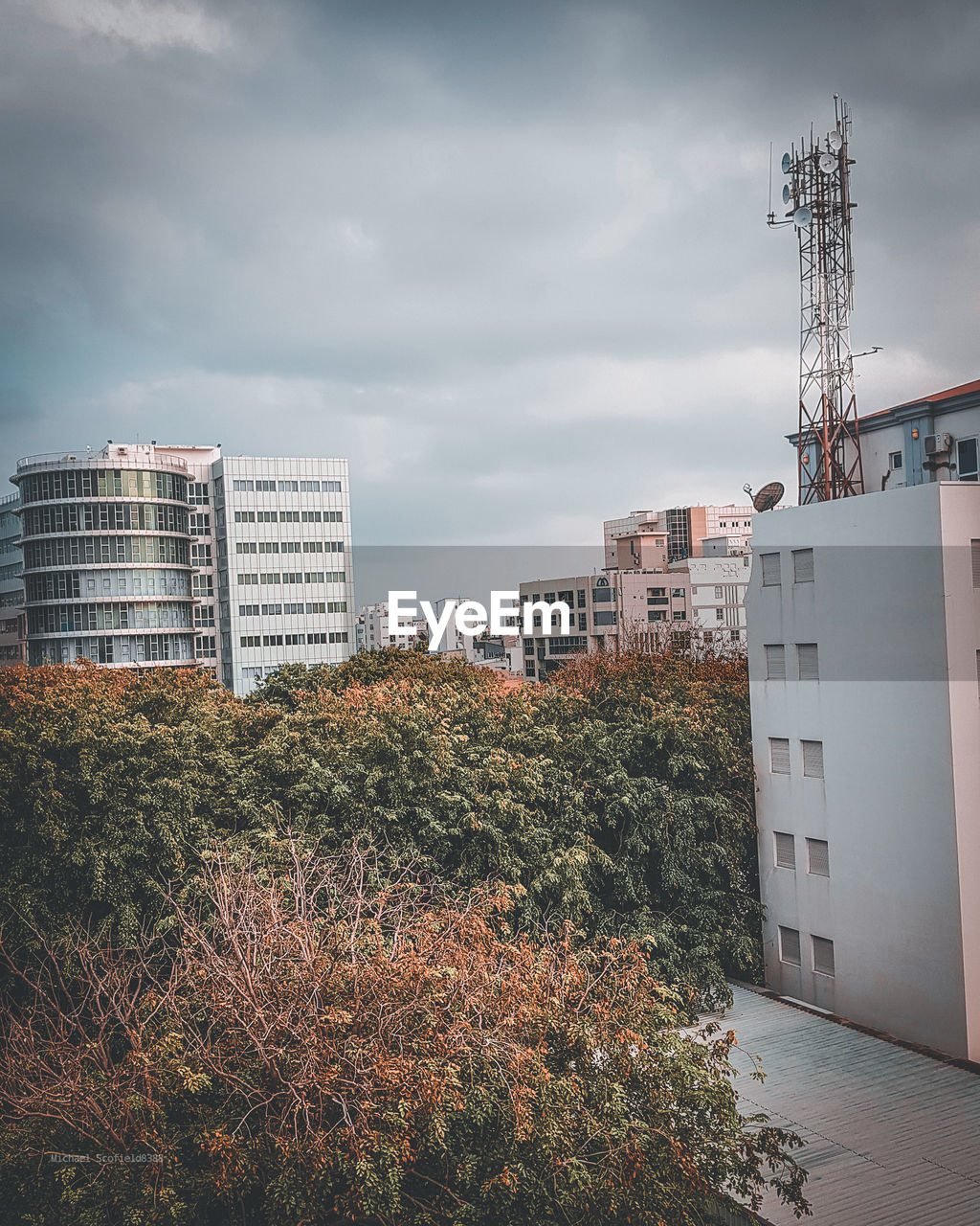 VIEW OF BUILDINGS AGAINST SKY