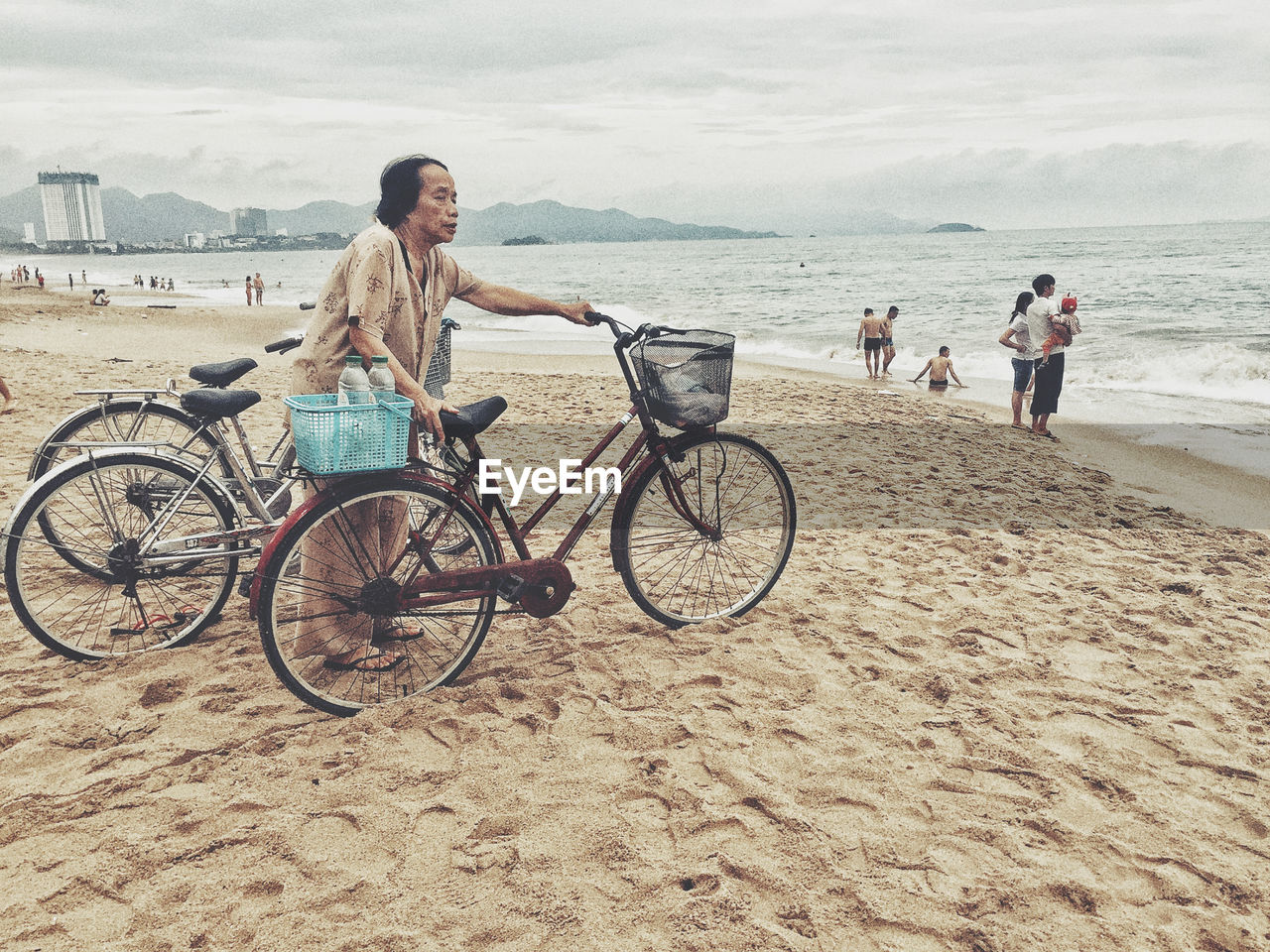 BICYCLE ON BEACH