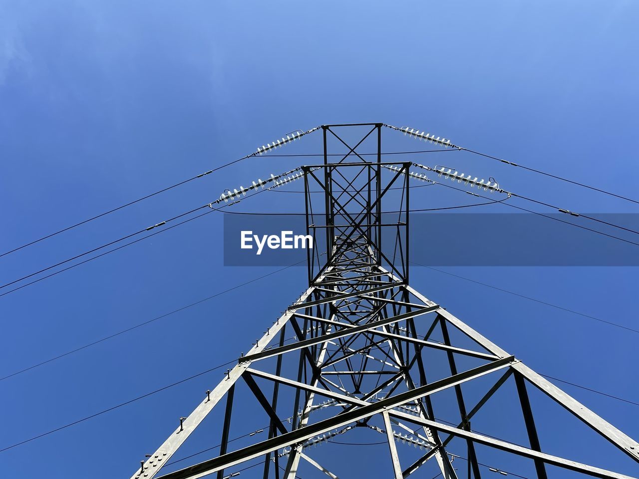 LOW ANGLE VIEW OF ELECTRICITY PYLON AGAINST SKY