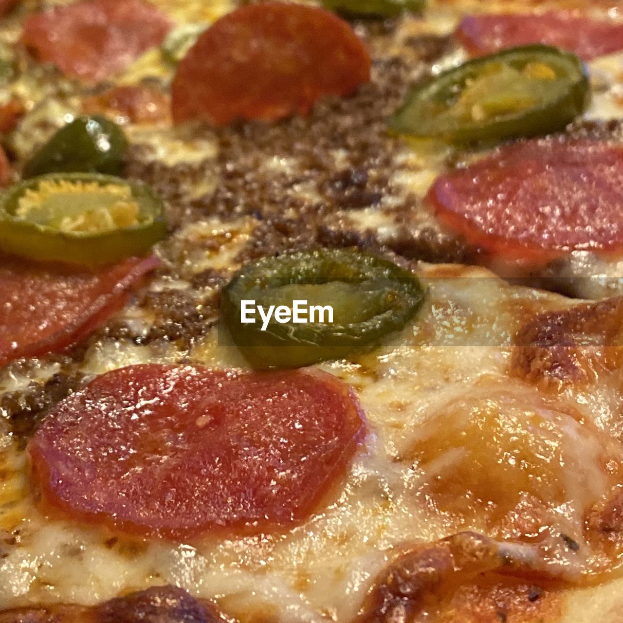 CLOSE UP OF PIZZA