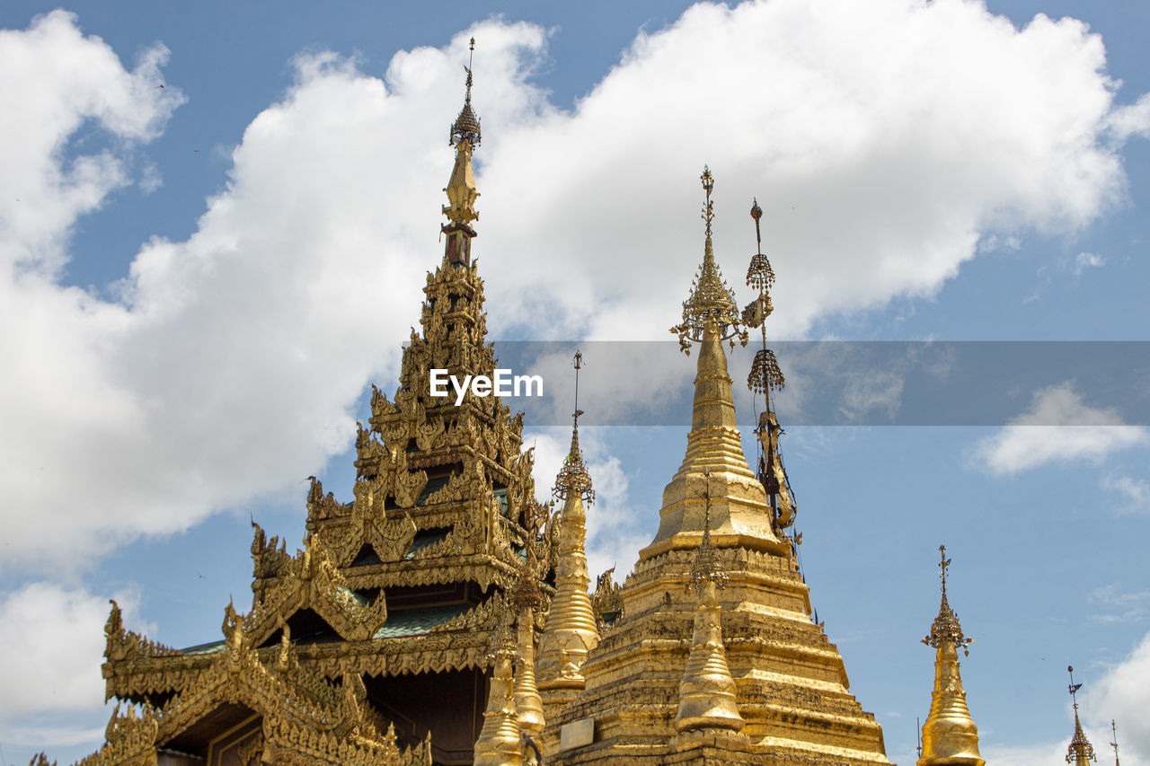 The sule pagoda in rangoon, myanmar