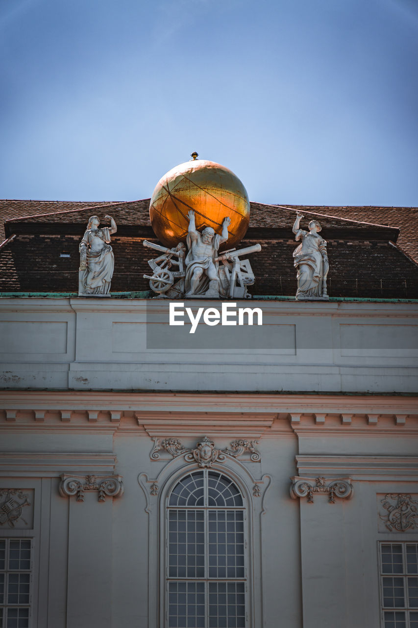 architecture, built structure, building exterior, building, dome, no people, landmark, facade, sky, travel destinations, blue, city, nature, history, outdoors, low angle view, the past, travel