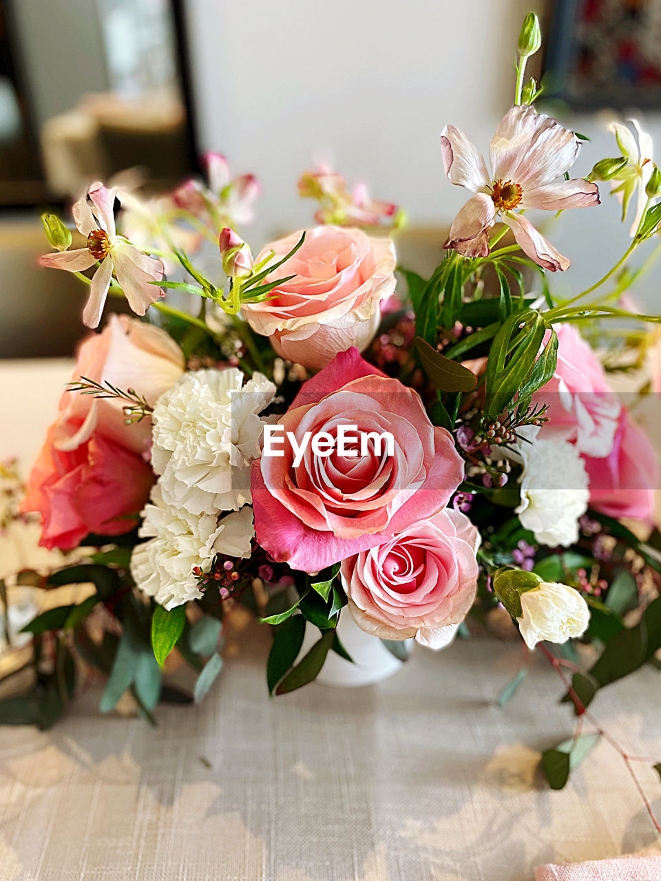 Close-up of rose centerpiece 