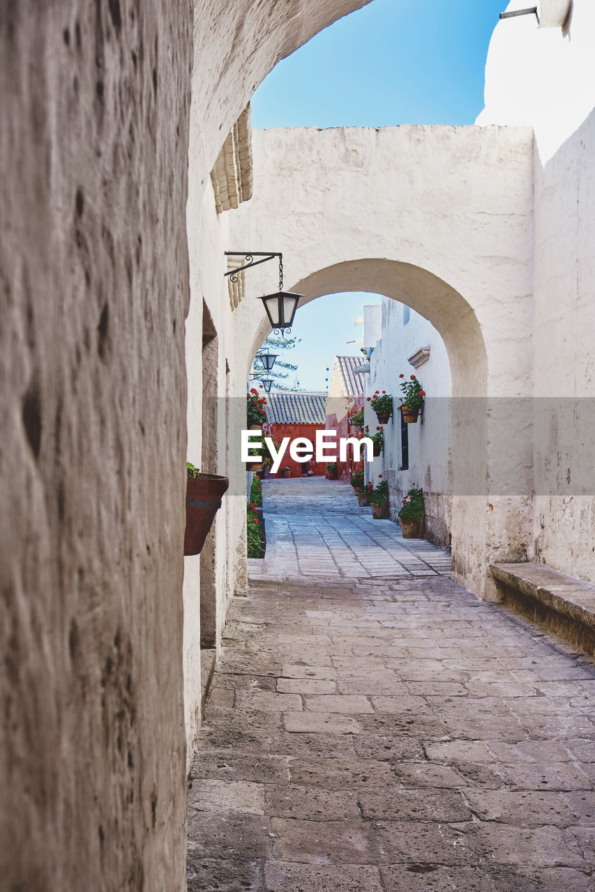 Interior streets of the monastery of santa catalina, unesco world heritage site, arequipa, peru.