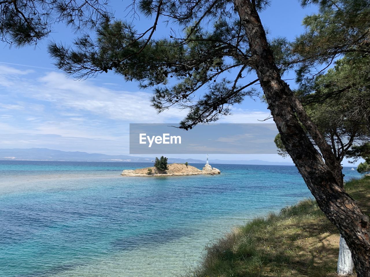 IDYLLIC VIEW OF SEA AGAINST SKY