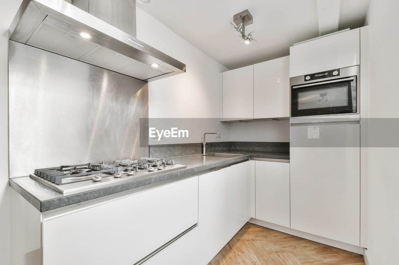 INTERIOR OF KITCHEN