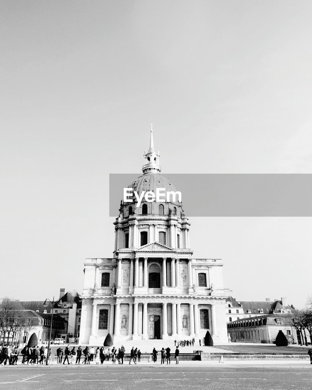 VIEW OF BUILT STRUCTURE AGAINST CLEAR SKY