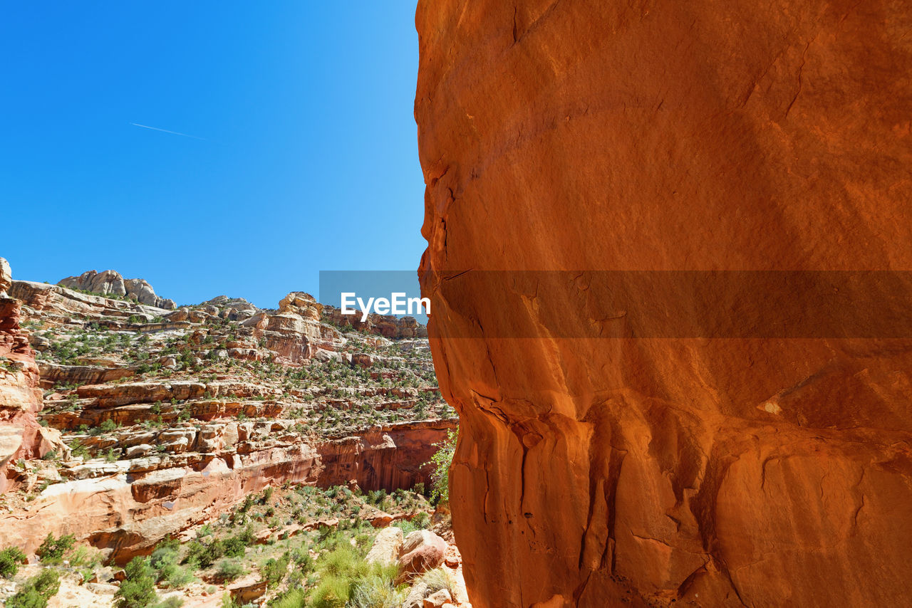 VIEW OF ROCK FORMATION