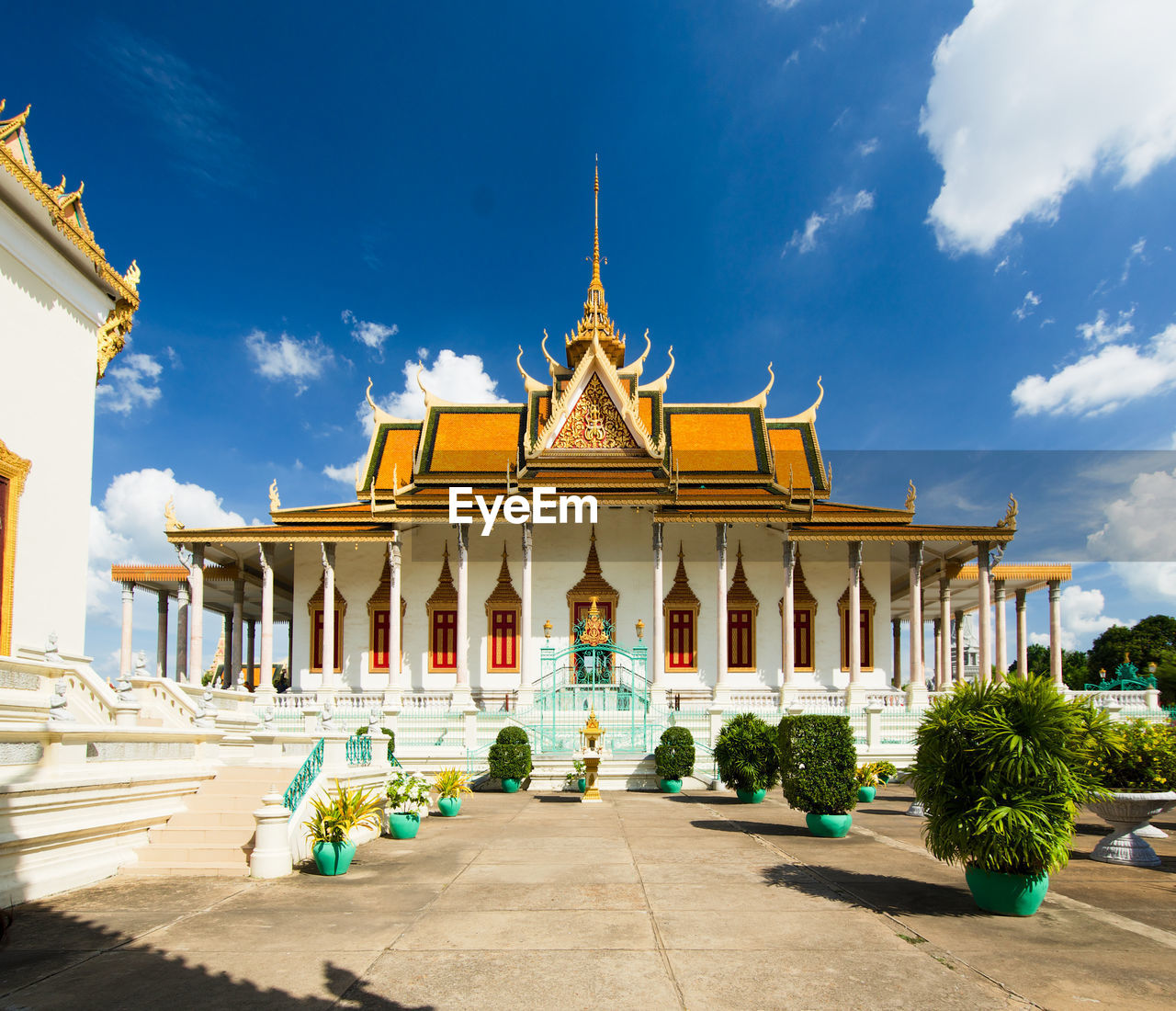 EXTERIOR OF TEMPLE AGAINST SKY