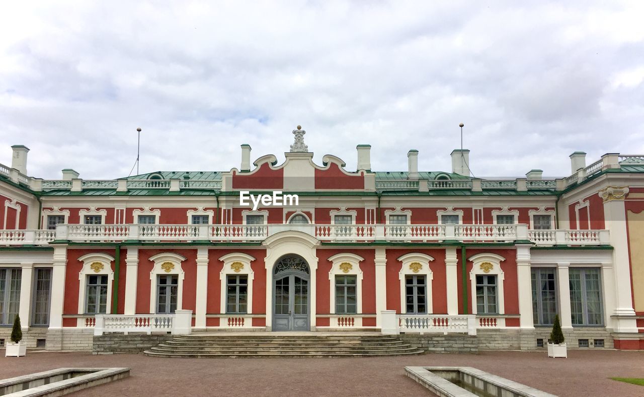 FACADE OF HISTORICAL BUILDING