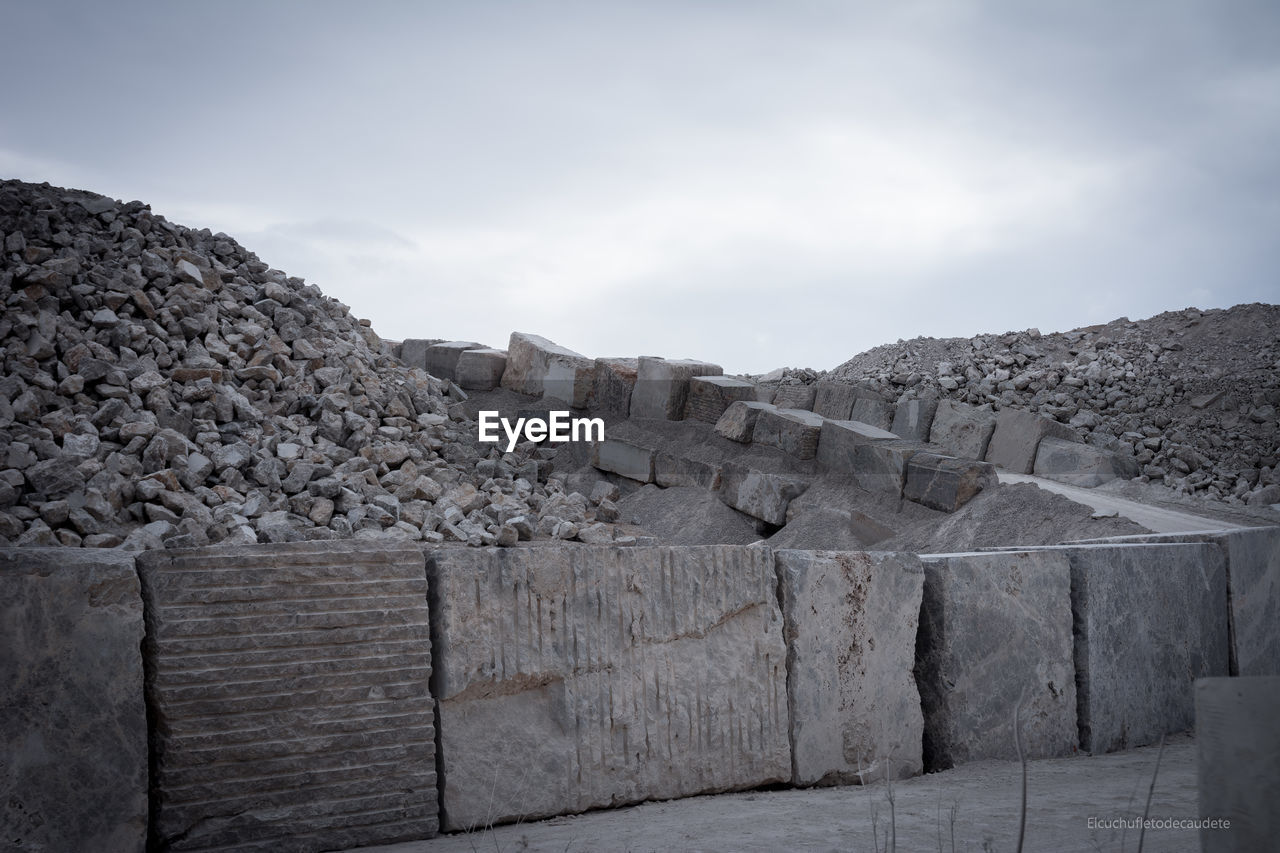 VIEW OF STONE WALL