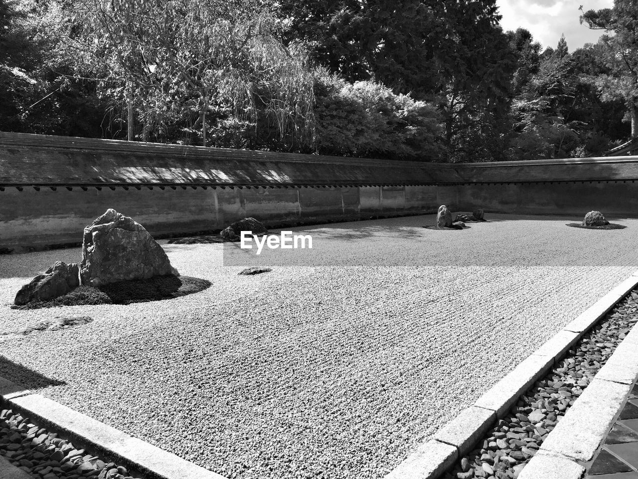 Ryoan-ji by trees