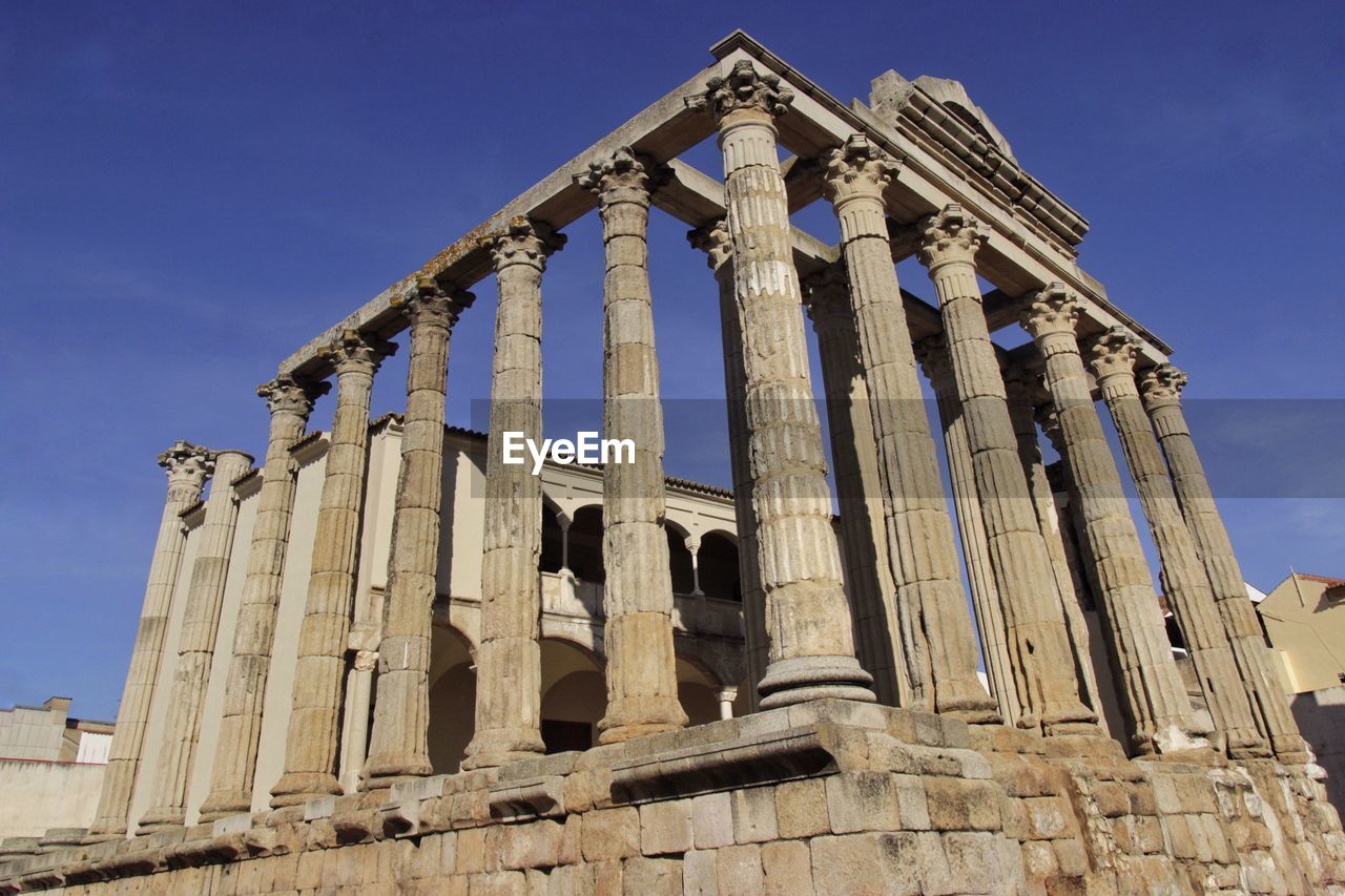 LOW ANGLE VIEW OF OLD RUIN BUILDING