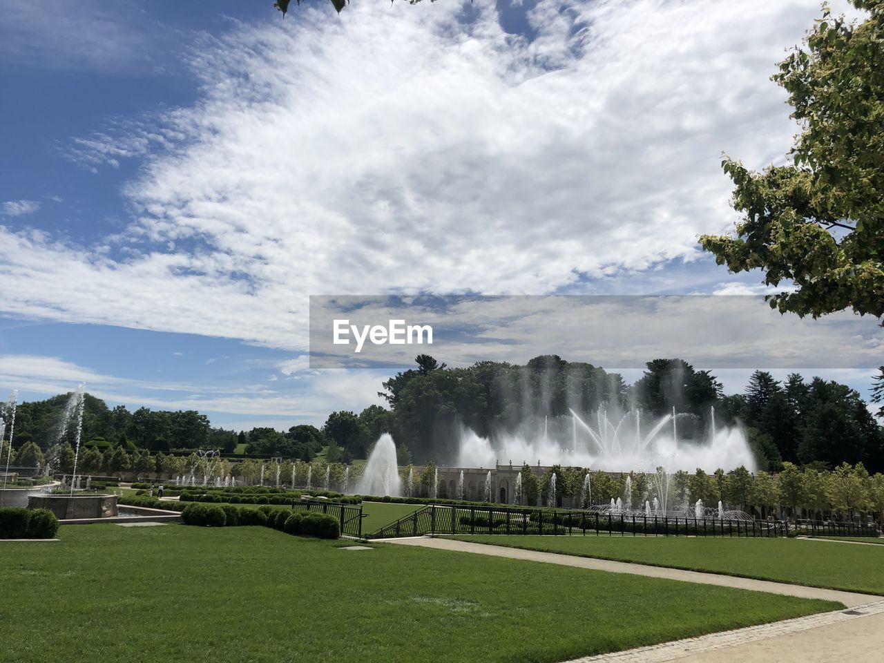 FOUNTAIN IN PARK