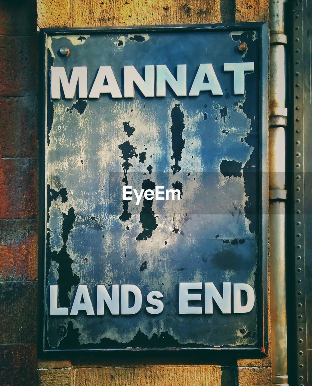 Text on old wall
