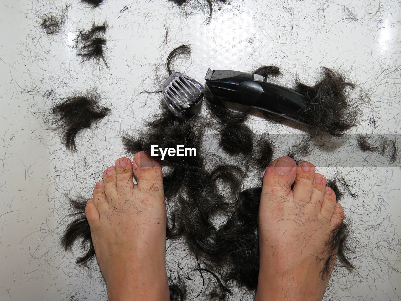 Self hair cut at home