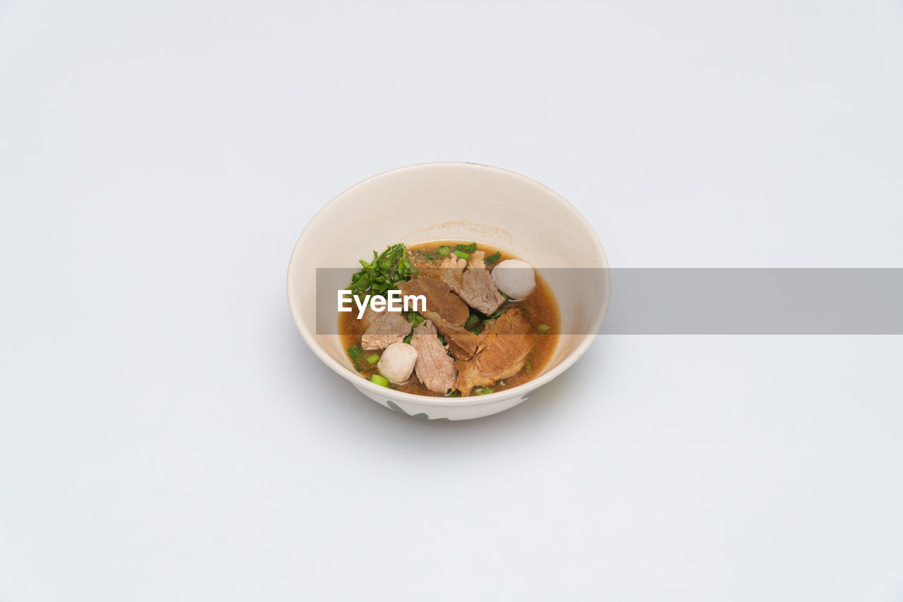 food and drink, food, healthy eating, wellbeing, studio shot, dish, bowl, white background, vegetable, indoors, freshness, no people, asian food, herb, soup, high angle view, produce, cuisine, meal, meat, copy space, cut out