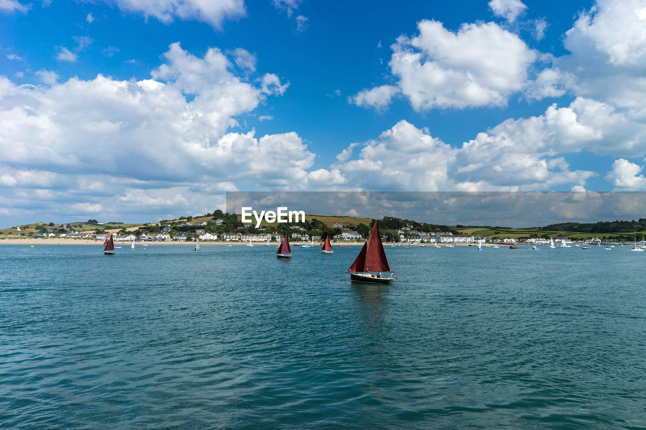 Beautiful yachts on the north devon coast 