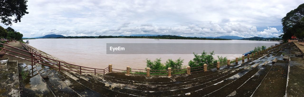 Panoramic view of sea against sky