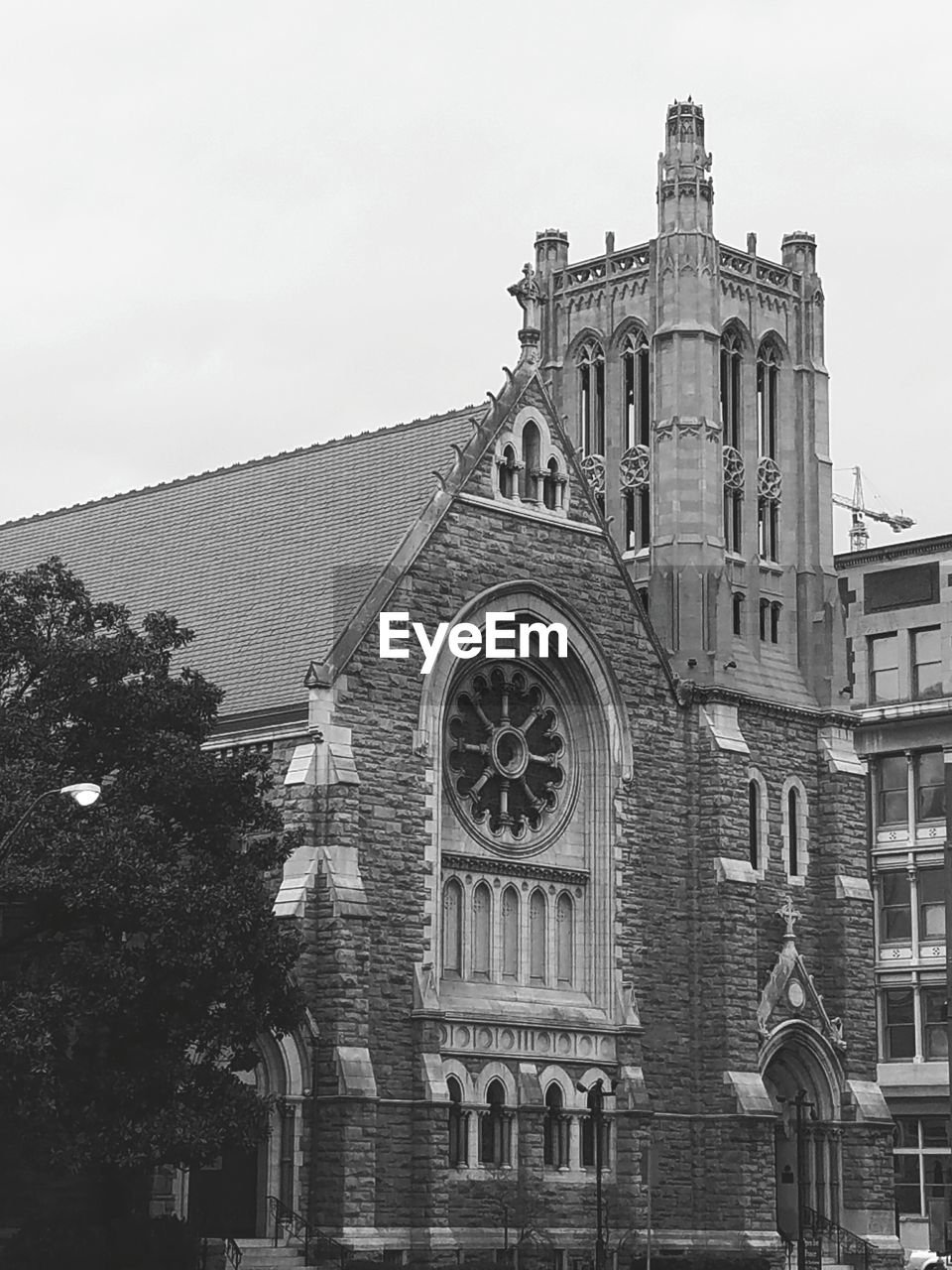 LOW ANGLE VIEW OF CHURCH AGAINST CLEAR SKY