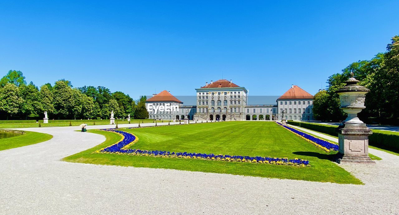 BUILDINGS IN A GARDEN