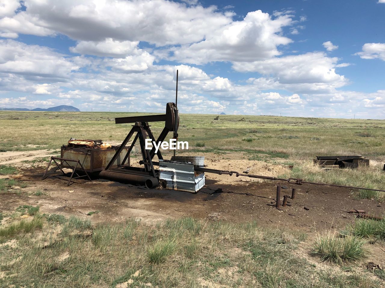 Oil well at sunburst montana usa