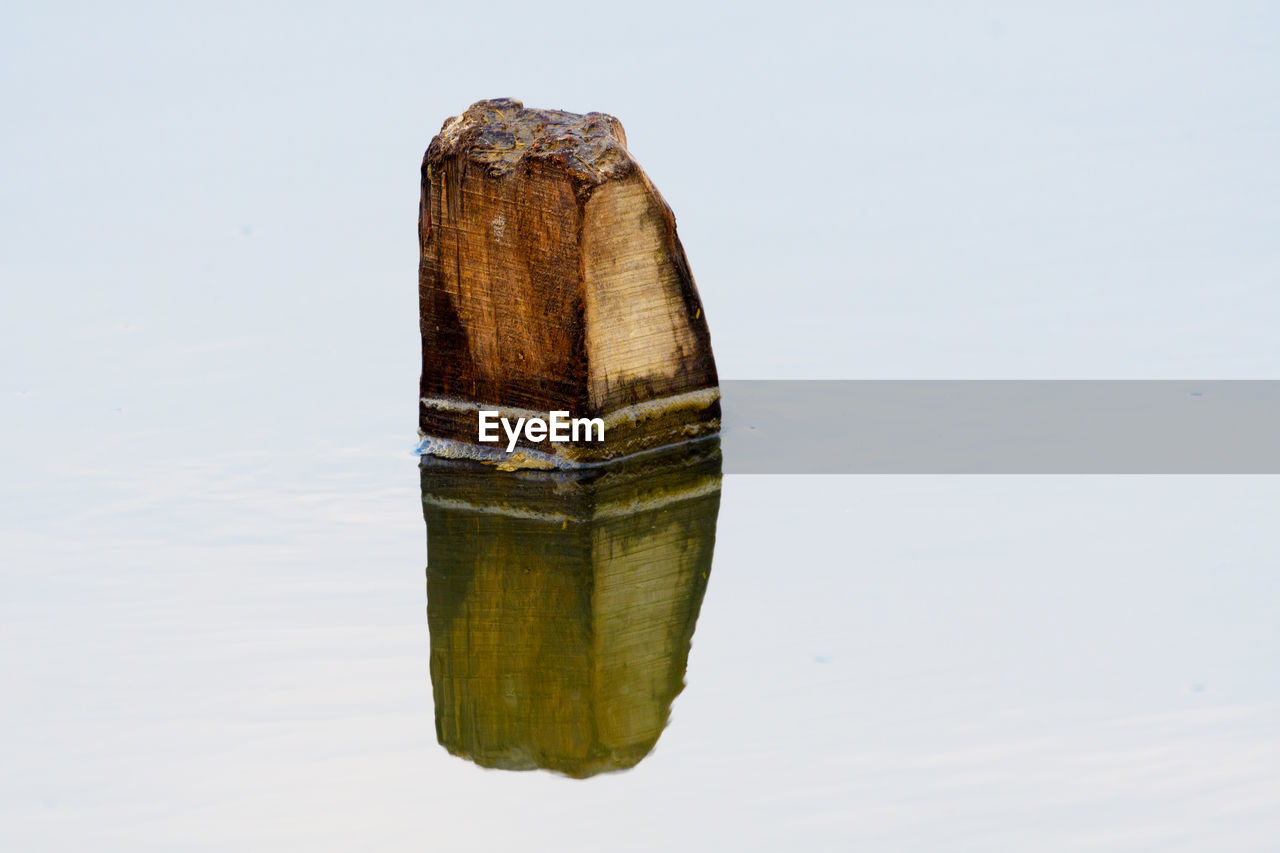 CLOSE-UP OF REFLECTION OF SEA