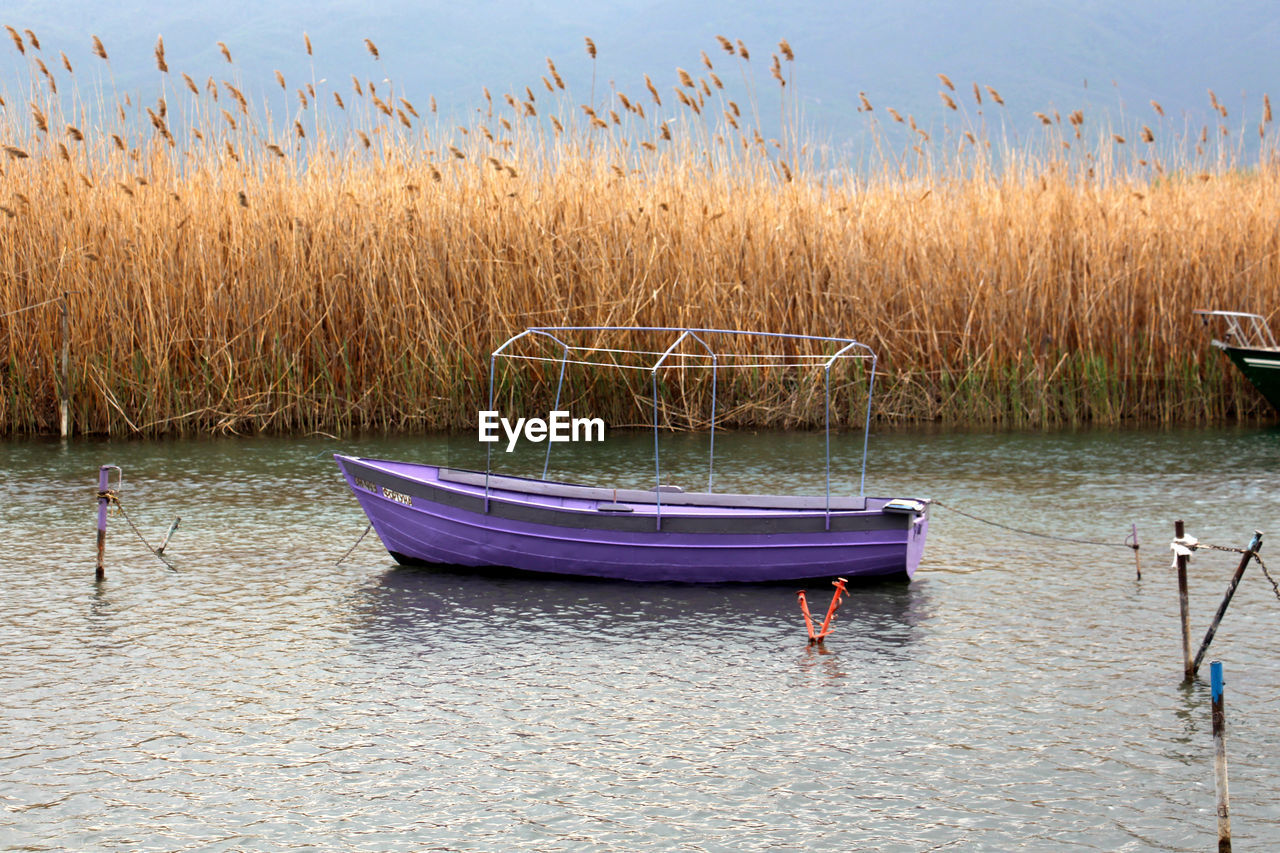 BOAT ON WATER