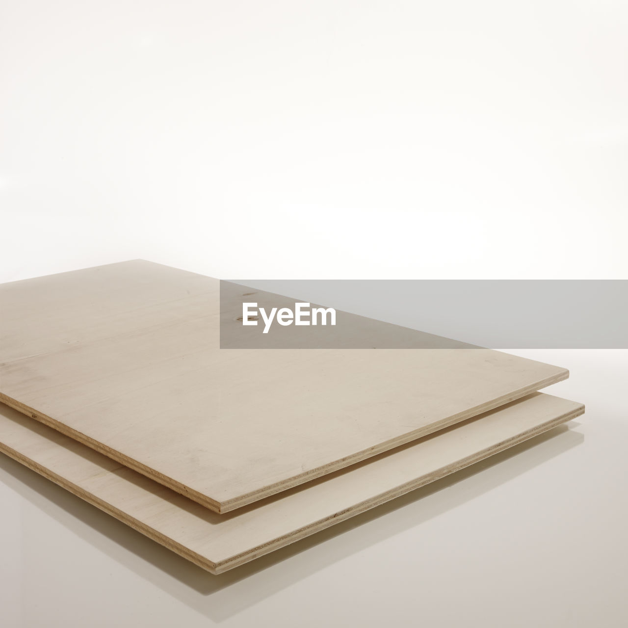 CLOSE-UP OF PAPER