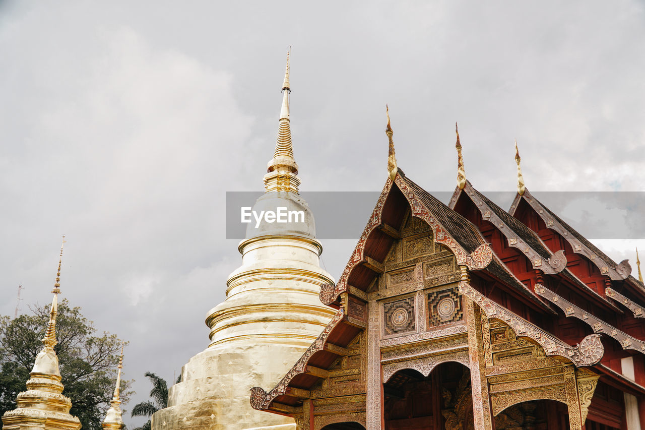 LOW ANGLE VIEW OF TEMPLE BUILDING