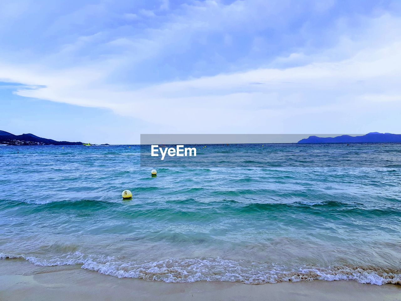 SCENIC VIEW OF SEA