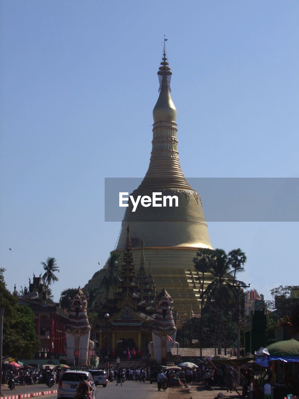 PANORAMIC VIEW OF TEMPLE AGAINST SKY