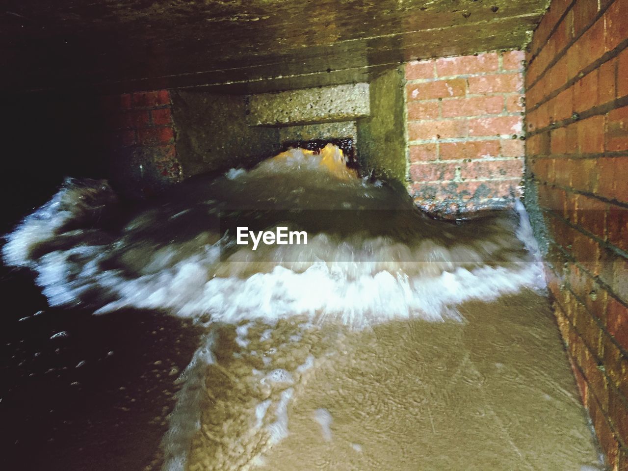 Water flowing in tunnel