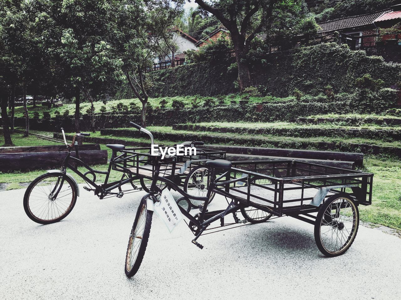 BICYCLE PARKED IN PARK