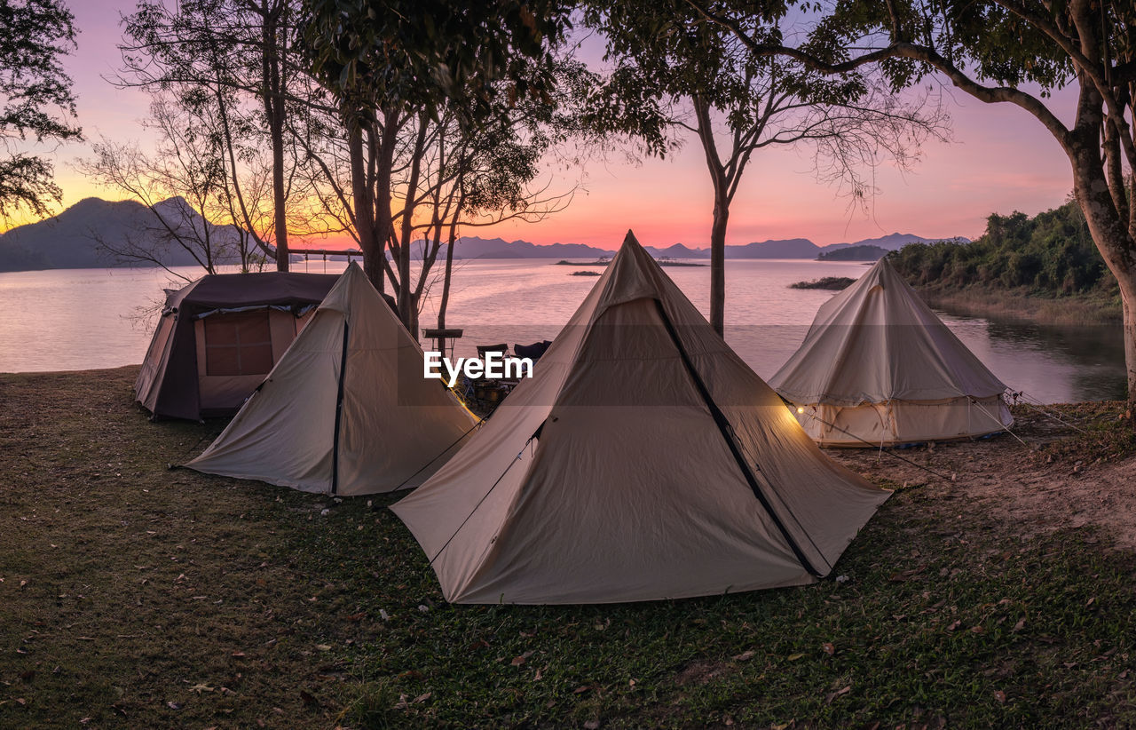 tent on field