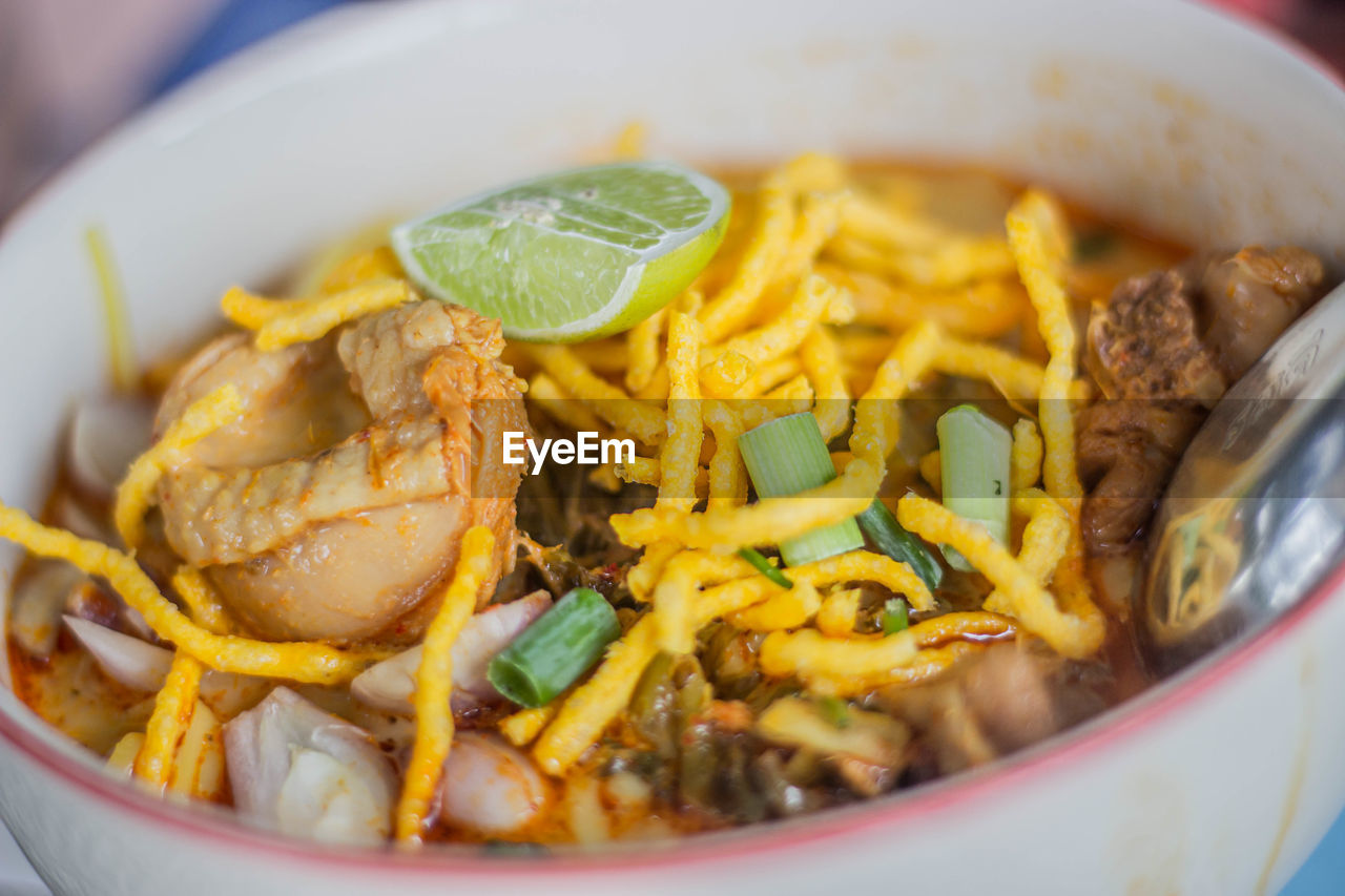 CLOSE-UP OF FOOD SERVED IN PLATE